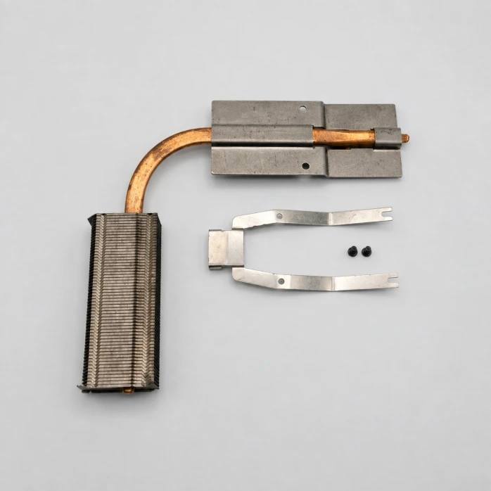 Disipador Térmico de Cobre (Heatsink) Toshiba Satellite A505-S6960 – Completo con Seguro y Pernos Originales